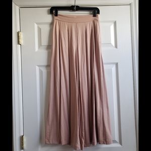 Dusty rose Uniqlo culottes